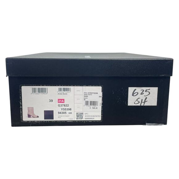 Chanel Coco Mark Logo Cap Toe Chain Short Leather Boots Black Size 39 - Picture 16 of 16